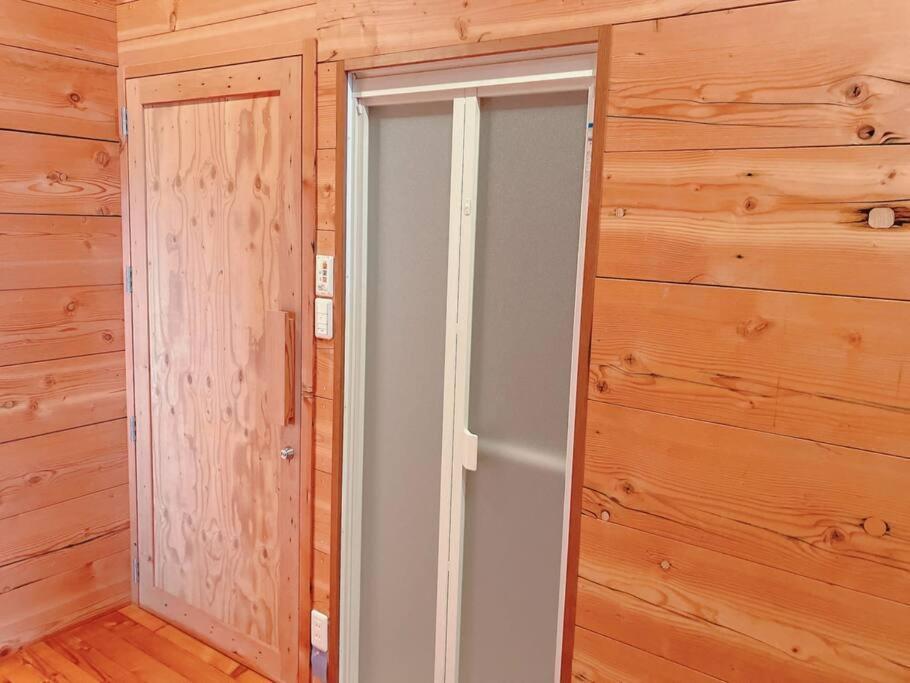 日本の松を贅沢に使った特別感のある別荘 Lemon Holiday home Fukuoka (Fukuoka)