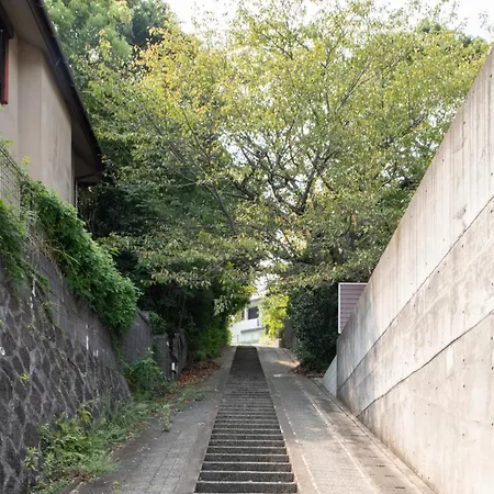 日本の松を贅沢に使った特別感のある別荘 Lemon Villa Fukuoka  Exterior photo