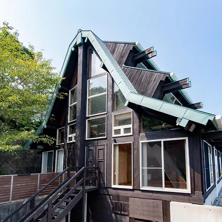 日本の松を贅沢に使った特別感のある別荘 Lemon Villa Fukuoka  Exterior photo